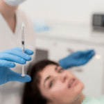 إبر النضارة لعلاج تصبغات البشرة