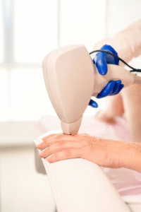 الليزر أم كريمات إزالة الشعر