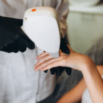 سعر جلسة إزالة الشعر بالليزر في رأس الخيمة: التكلفة والعوامل المؤثرة 10 سعر جلسة إزالة الشعر بالليزر